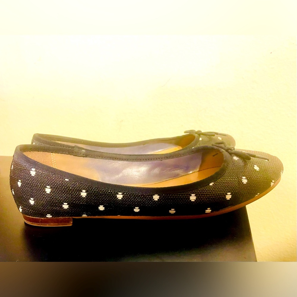 Banana Republic Black and White Polka Dot Ballet Flats, Size 6.5 - Picture 2 of 16